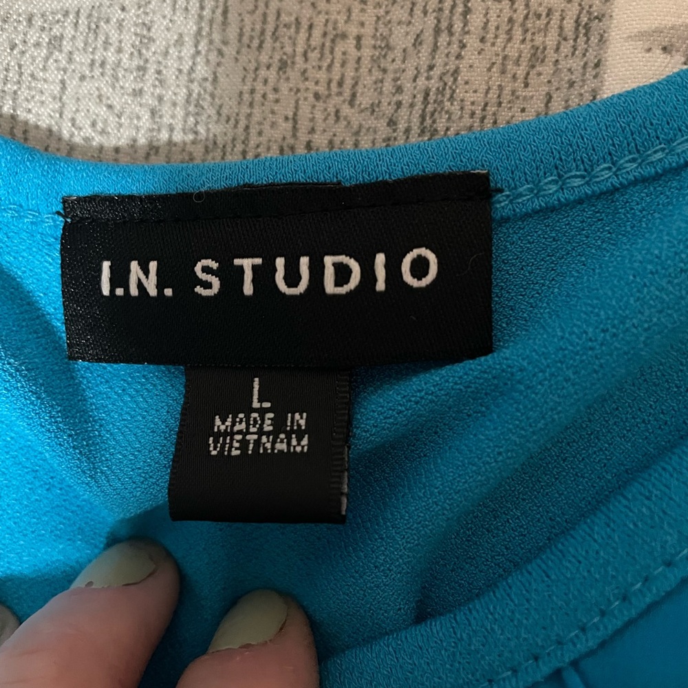 Blue blouse - Picture 2 of 2